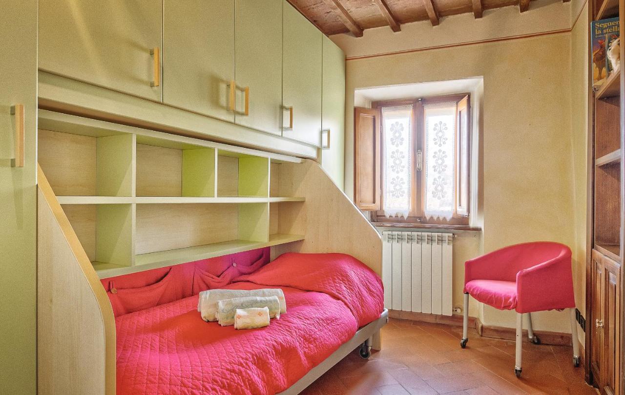 Renaissance Apartment П'єнца Екстер'єр фото